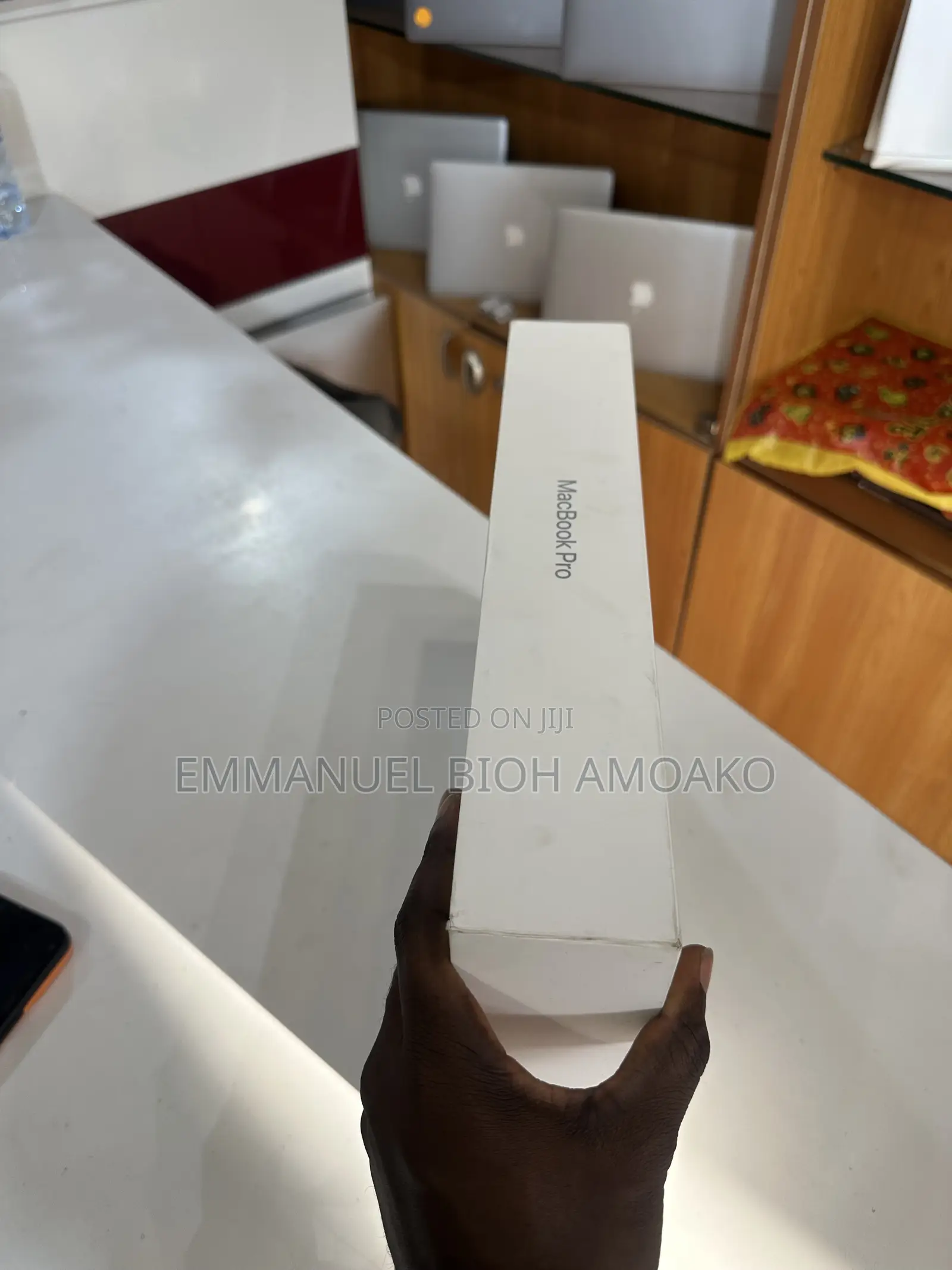 New Laptop Apple MacBook Pro 2026 M5 Pro 24GB Apple M5 Pro SSHD+SSD 1T