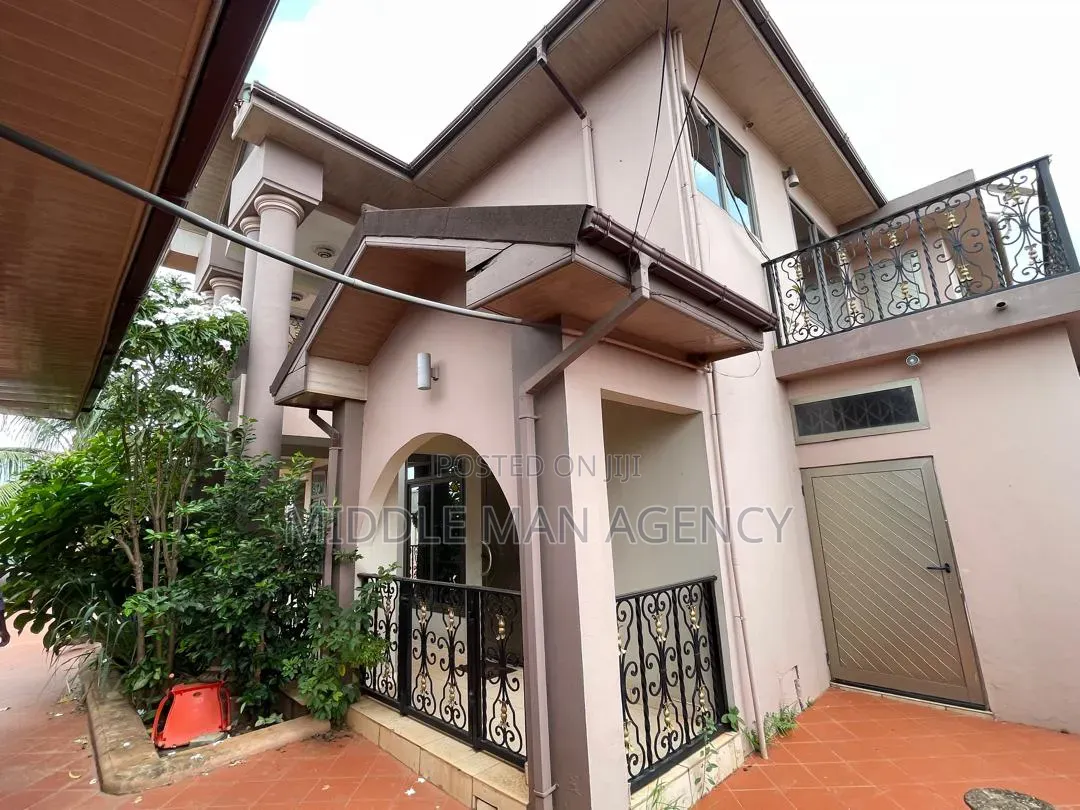 Furnished 5bdrm Mansion in Middle Man Agency, Kumasi Metropolitan