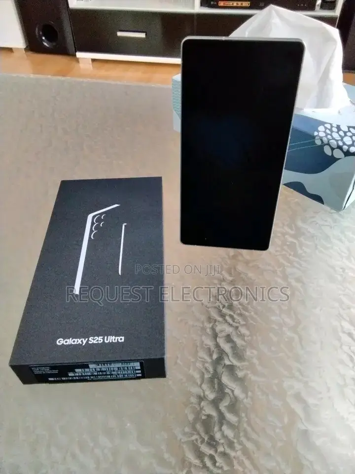 New Samsung Galaxy S25 Ultra 1 TB Black