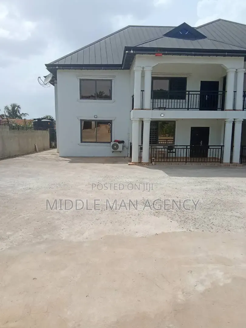 Furnished 10bdrm Block of Flats for sale