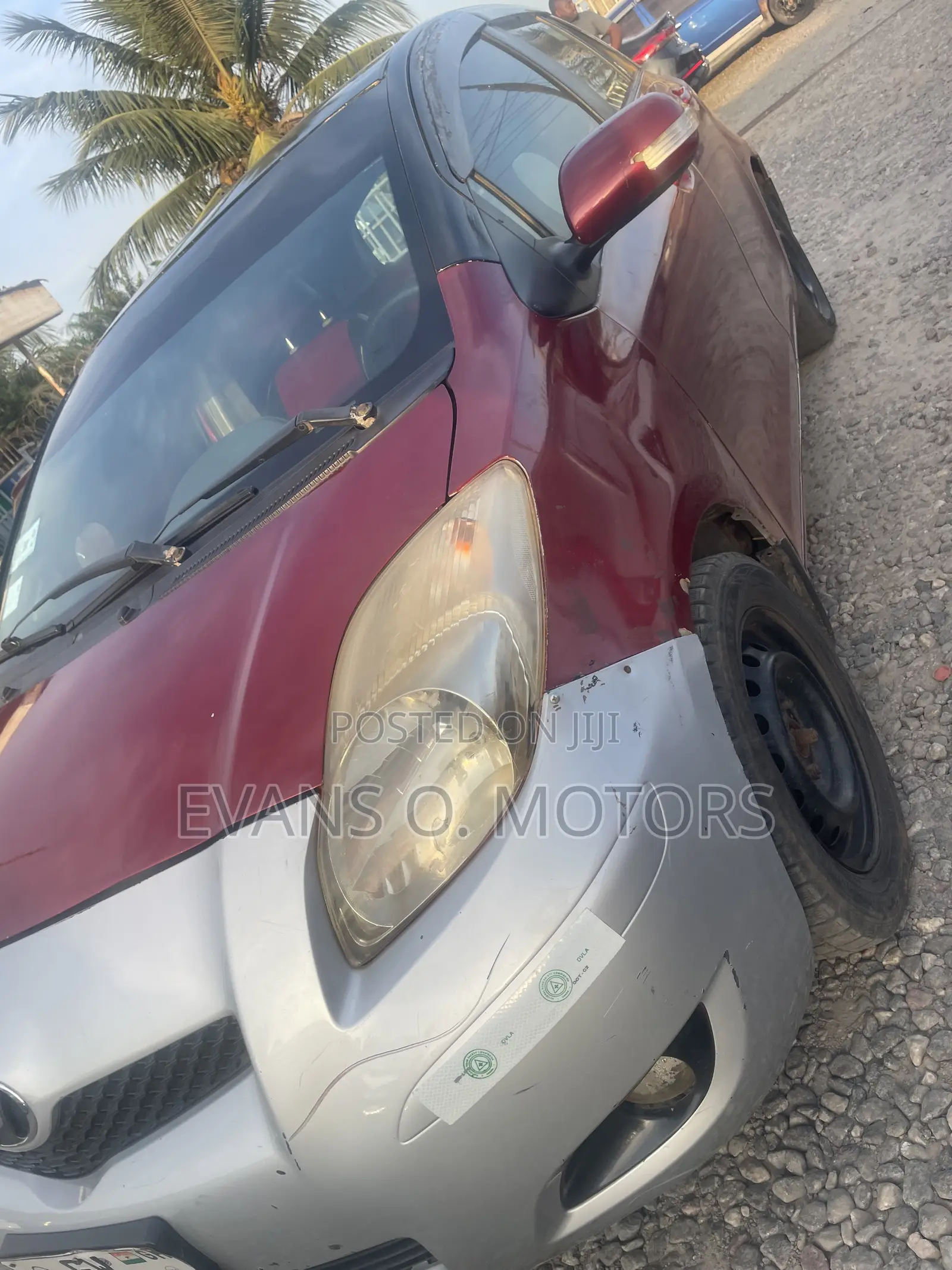 Toyota Vitz 2010 Red