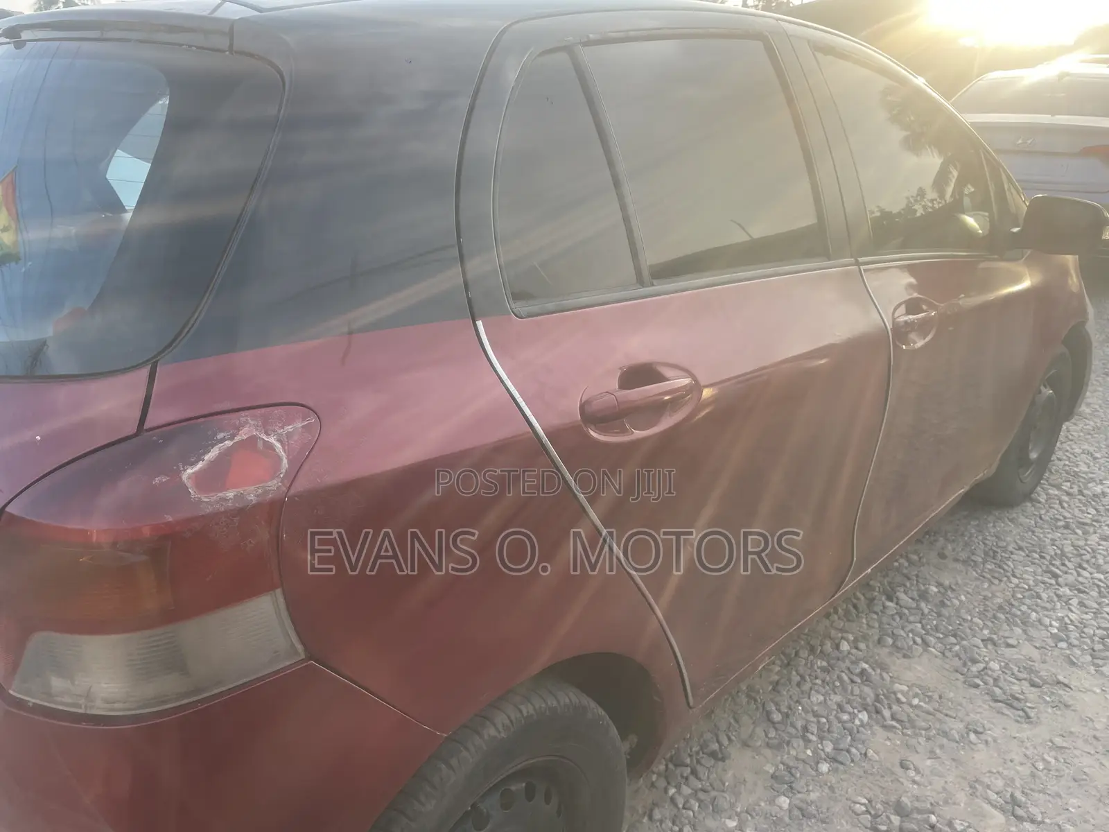 Toyota Vitz 2010 Red