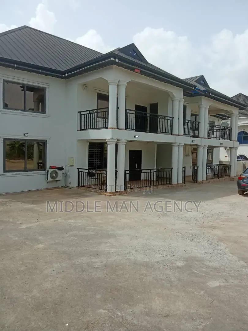 Furnished 10bdrm Block of Flats for sale