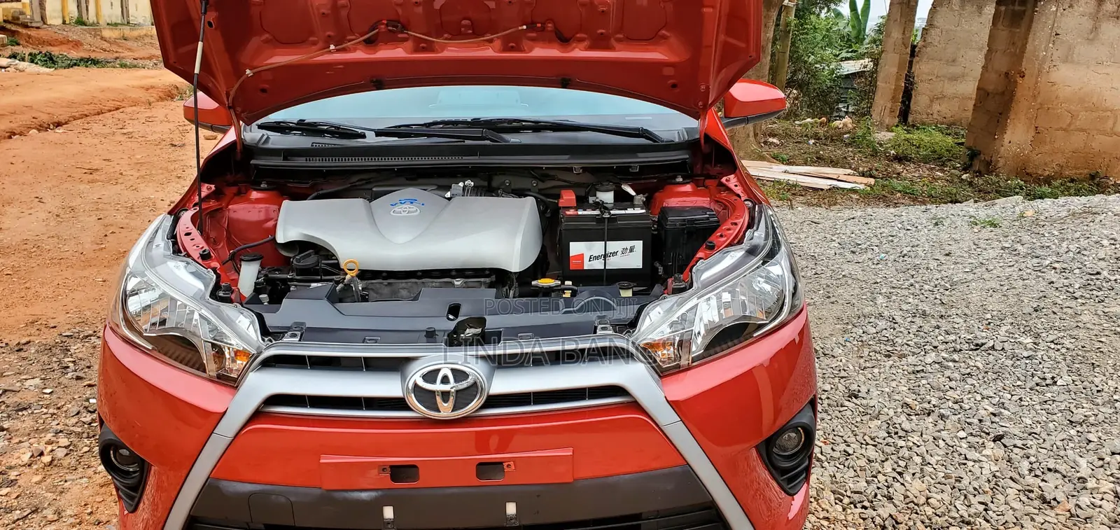 Toyota Yaris 2016 Red