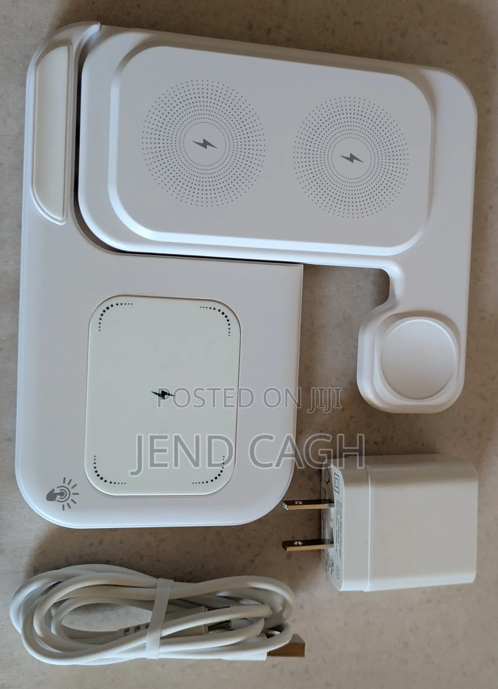 OJD‐95 Foldable 3‐in‐1 Wireless Charging Station