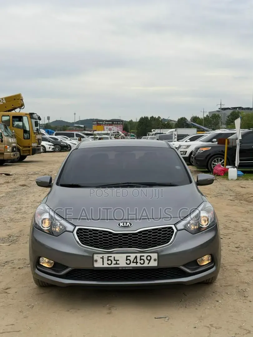 Kia K3 2015 Gray