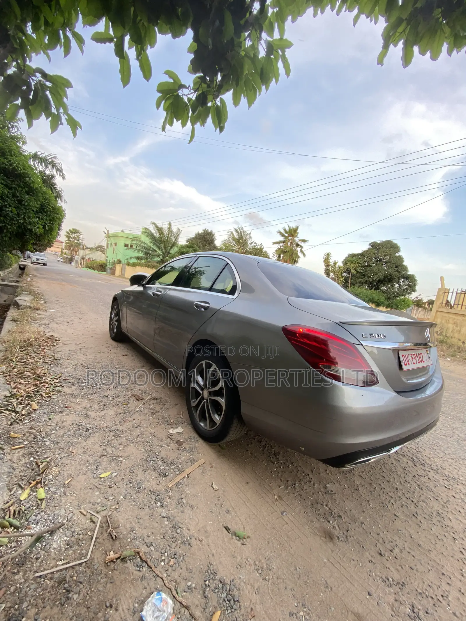 Mercedes-Benz C300 2015 Brown