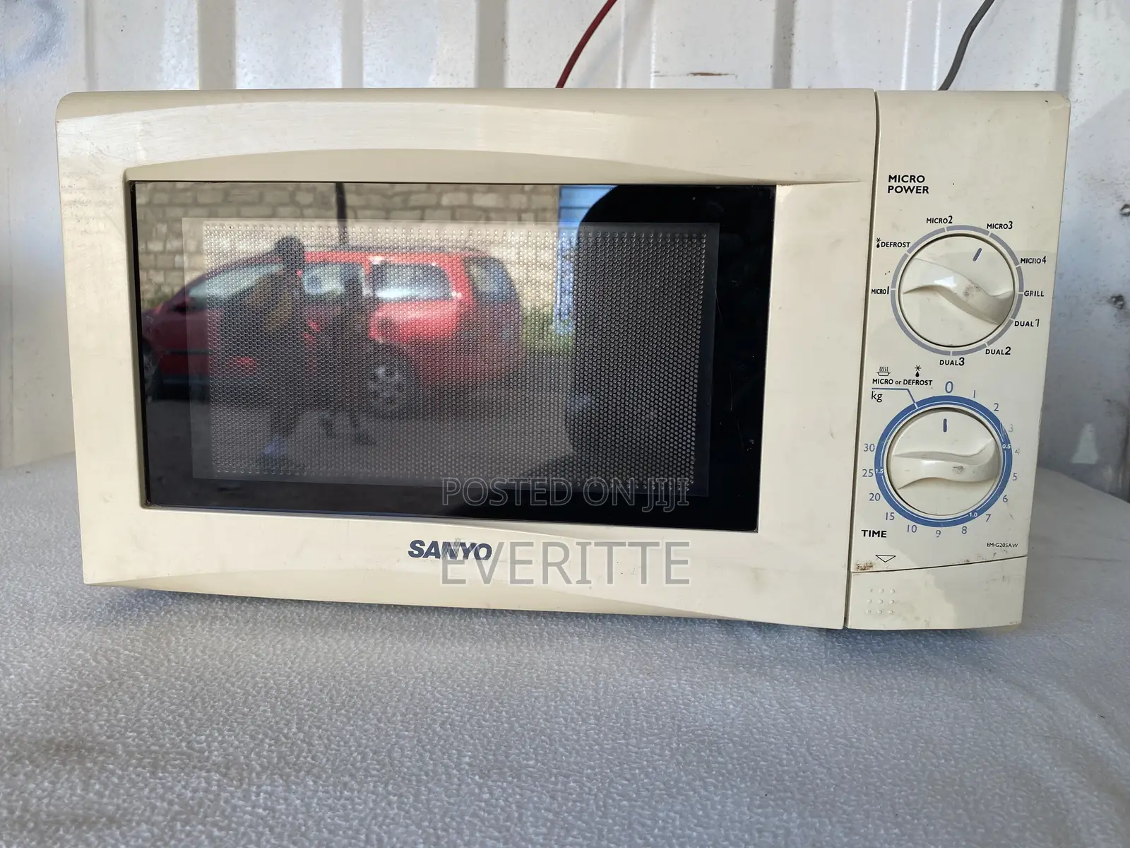 SANYO Microwave Oven With Grill Perfectly Working