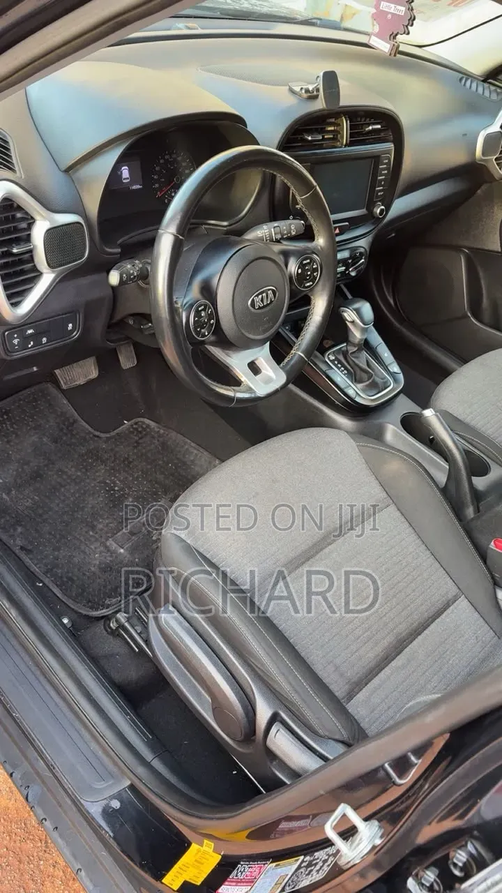 Kia Soul S 2021 Black