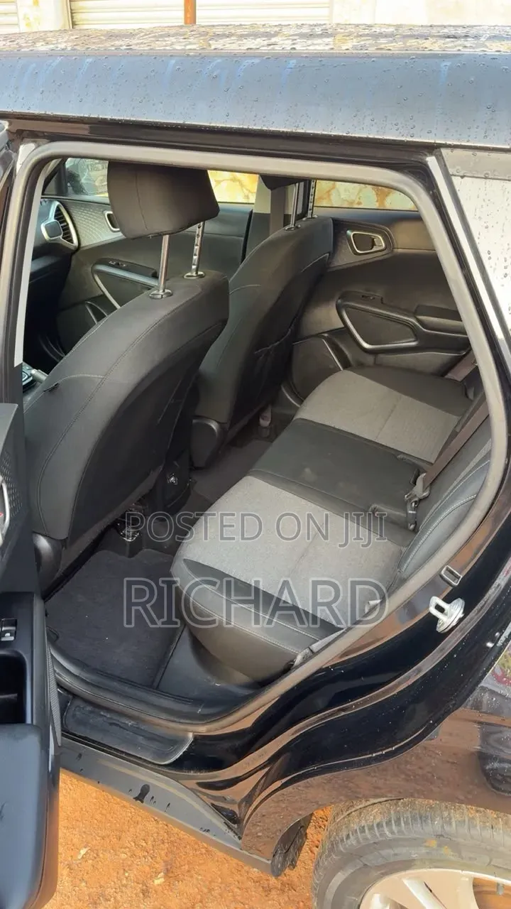 Kia Soul S 2021 Black