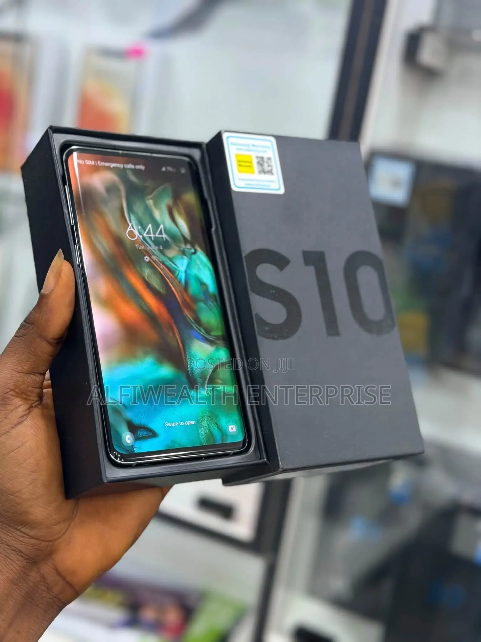 New Samsung Galaxy S10 128 GB Black