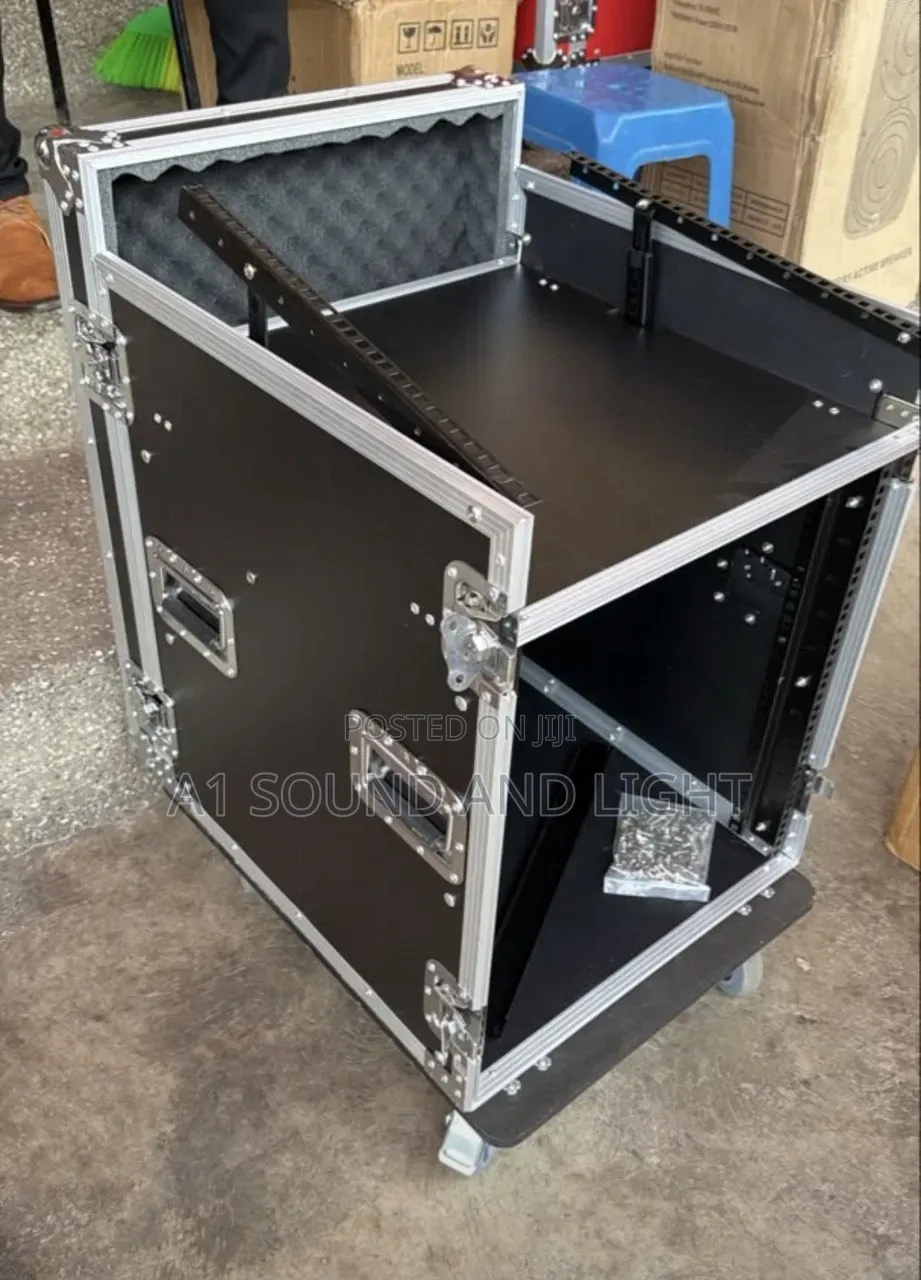 16U Long Board Amplifier Rack