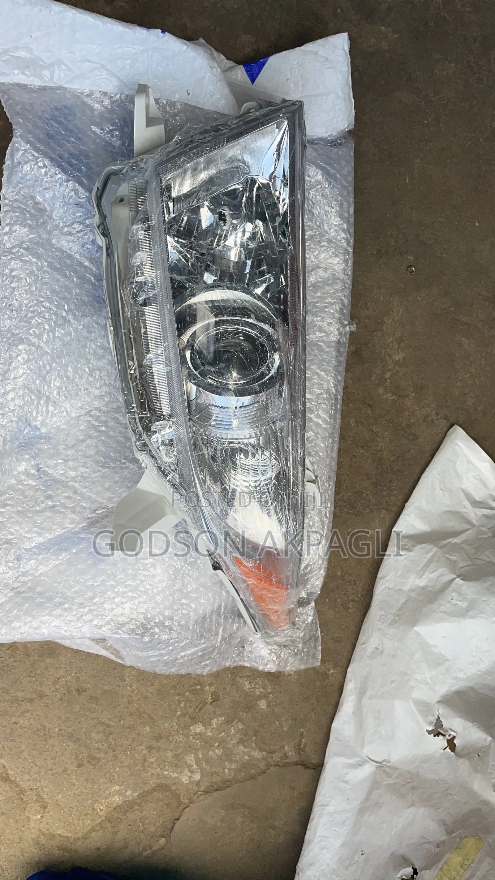 Toyota Highlander Headlights