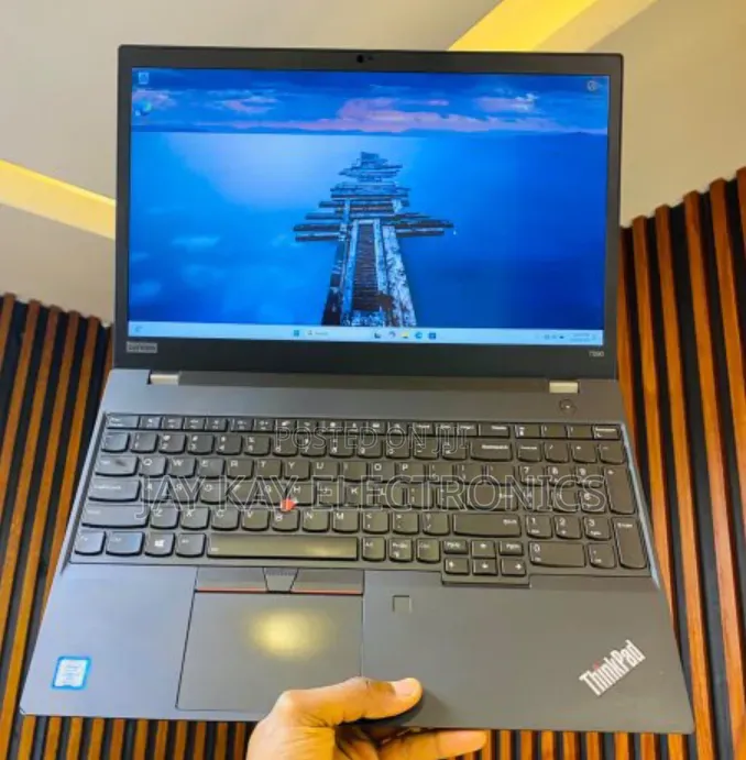 Laptop Lenovo ThinkPad T580 16GB Intel Core i7 SSD 256GB