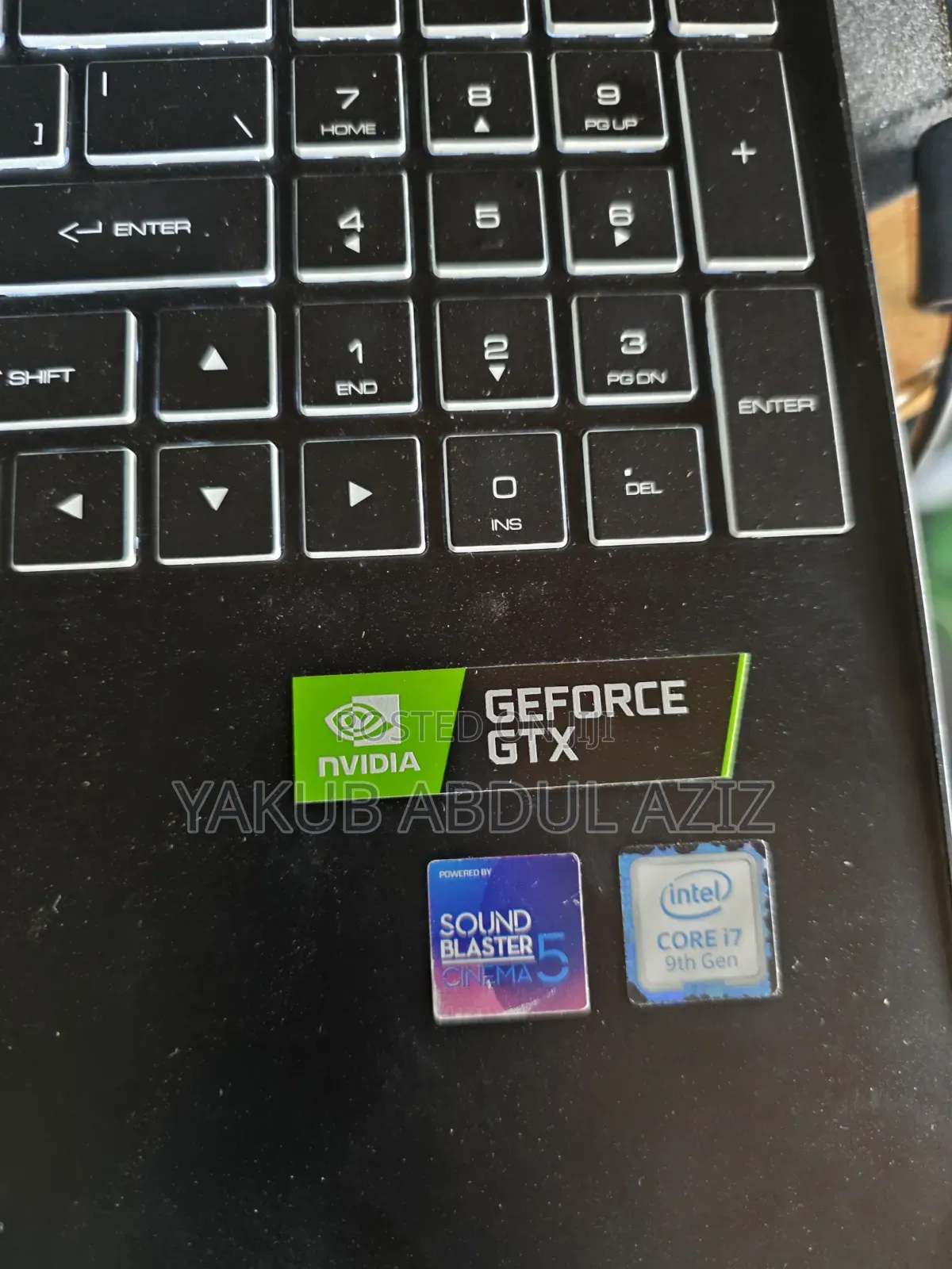 Laptop 8GB Intel Core i7 HDD+SSD 500GB