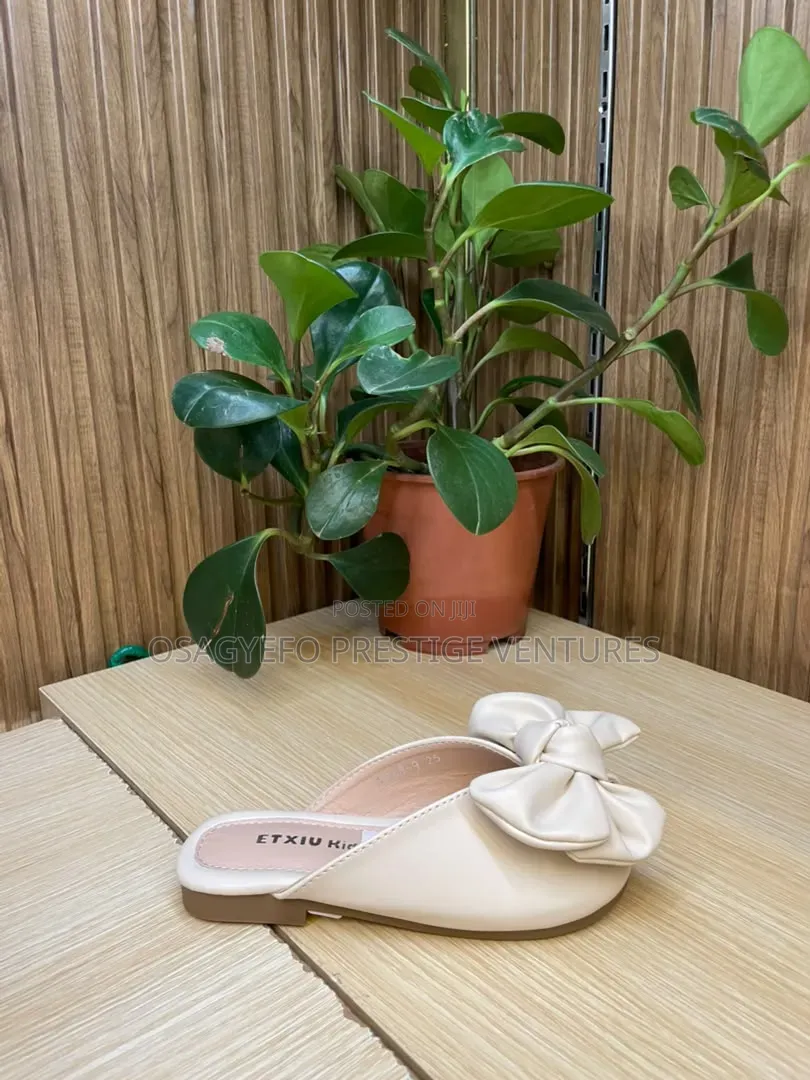 Girls' Elegant Bow Mules
