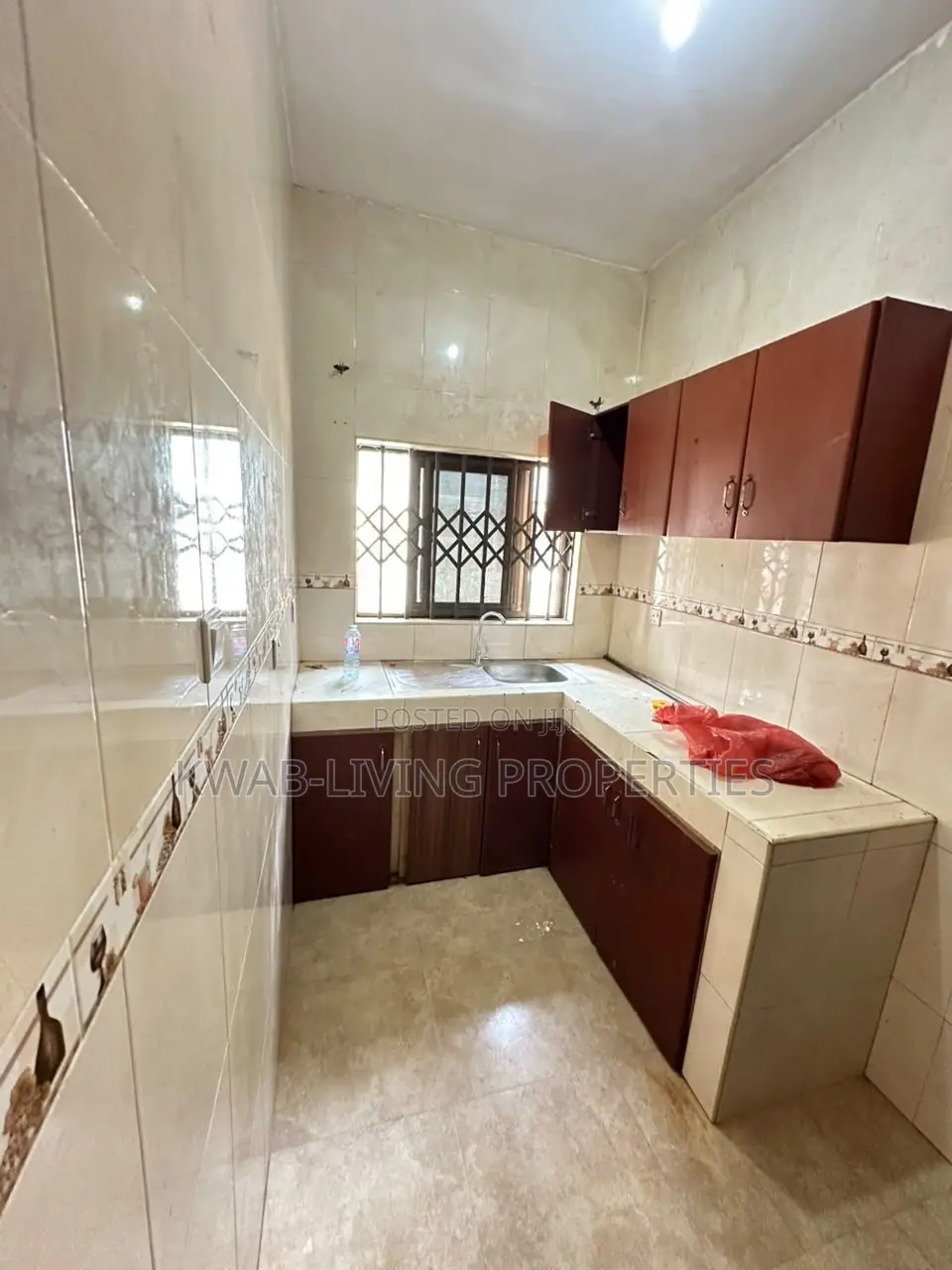 1bdrm Apartment in New Site for rent