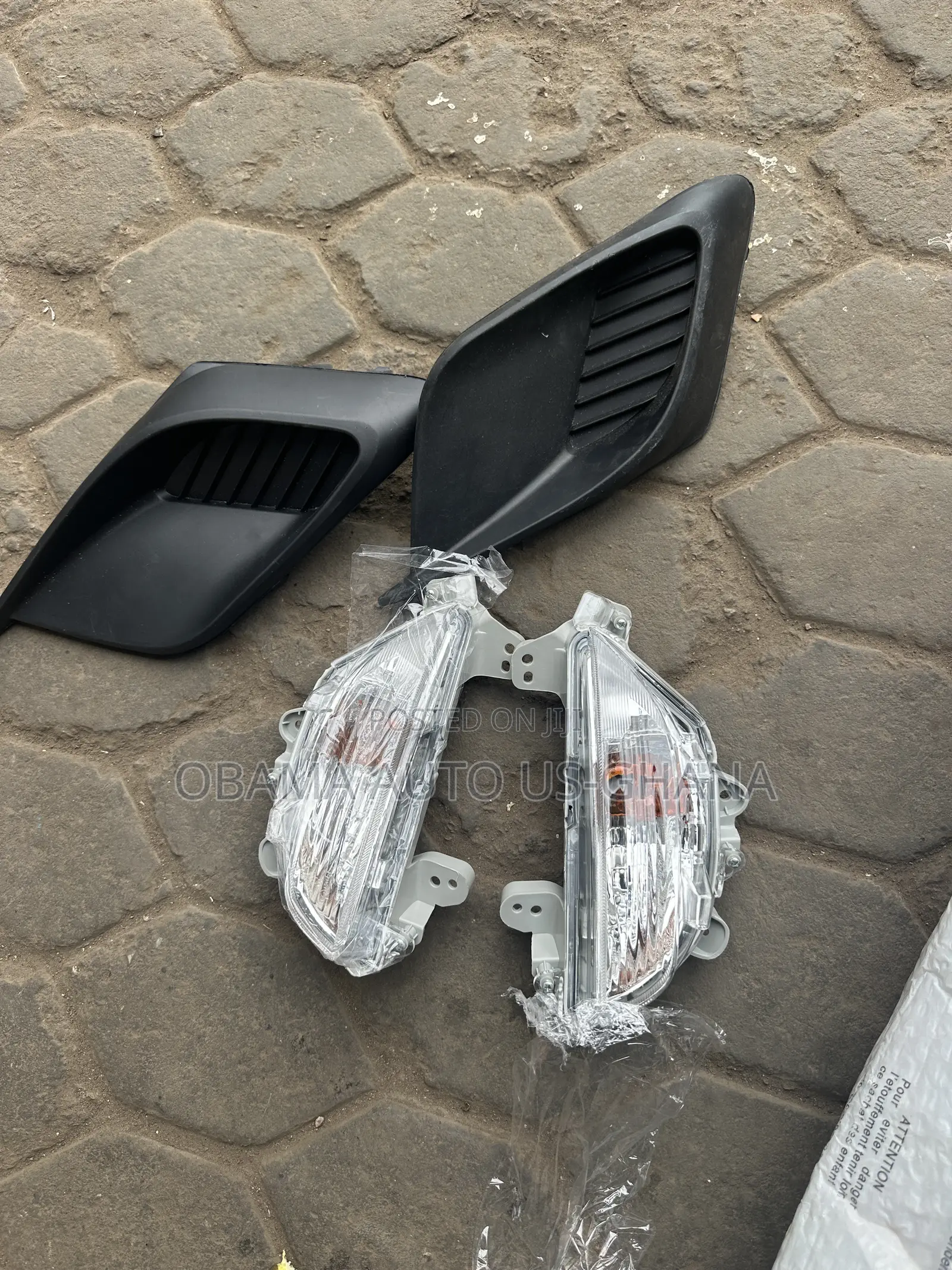 Mazda 3 / Axela 2014 2015 2016 Foglight/Fog Light/Cover Sets