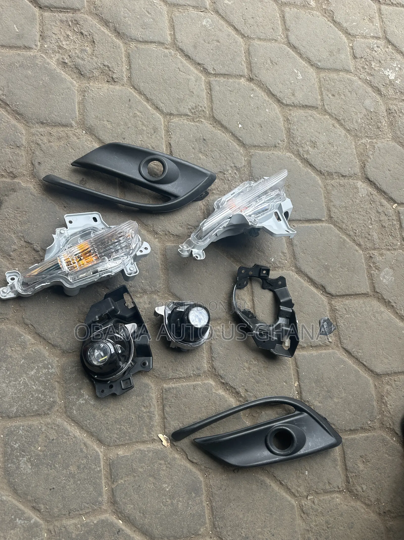 Mazda 3 / Axela 2017 2018 2019 Foglight/Fog Light/Cover Sets
