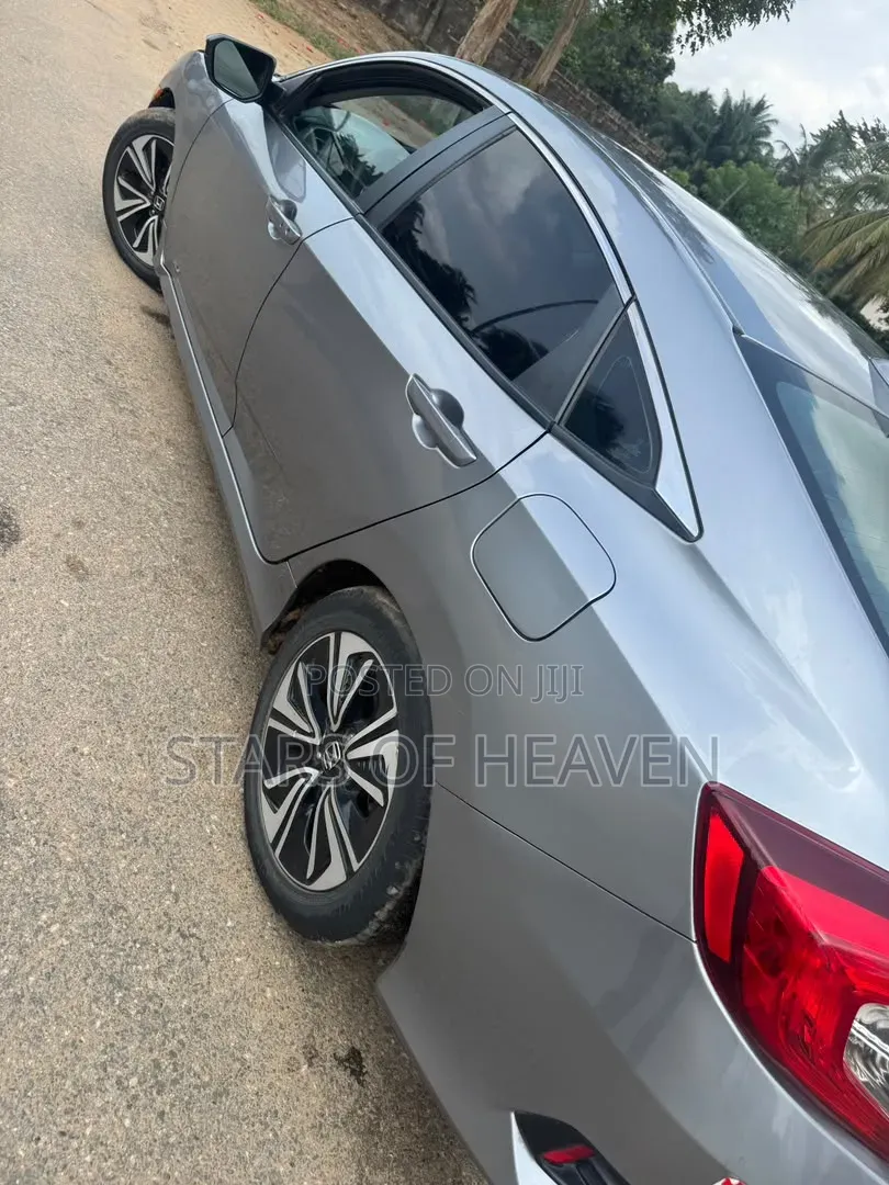 Honda Civic 2017 Silver
