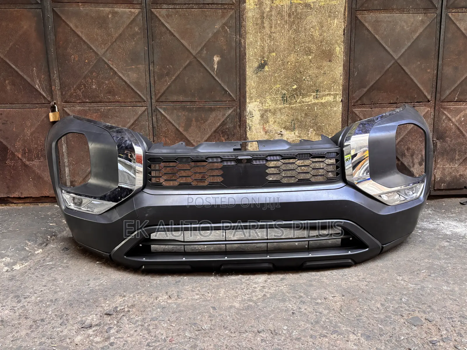 Mitsubishi Outlander Front Bumper 2022 2023 2024 2025