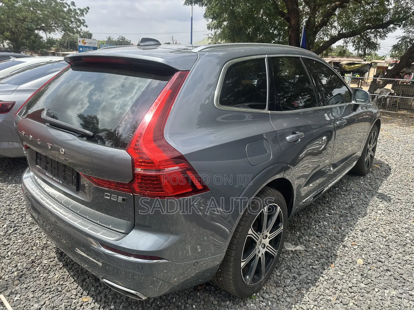 Volvo XC60 T5 Inscription AWD 2019 Gray