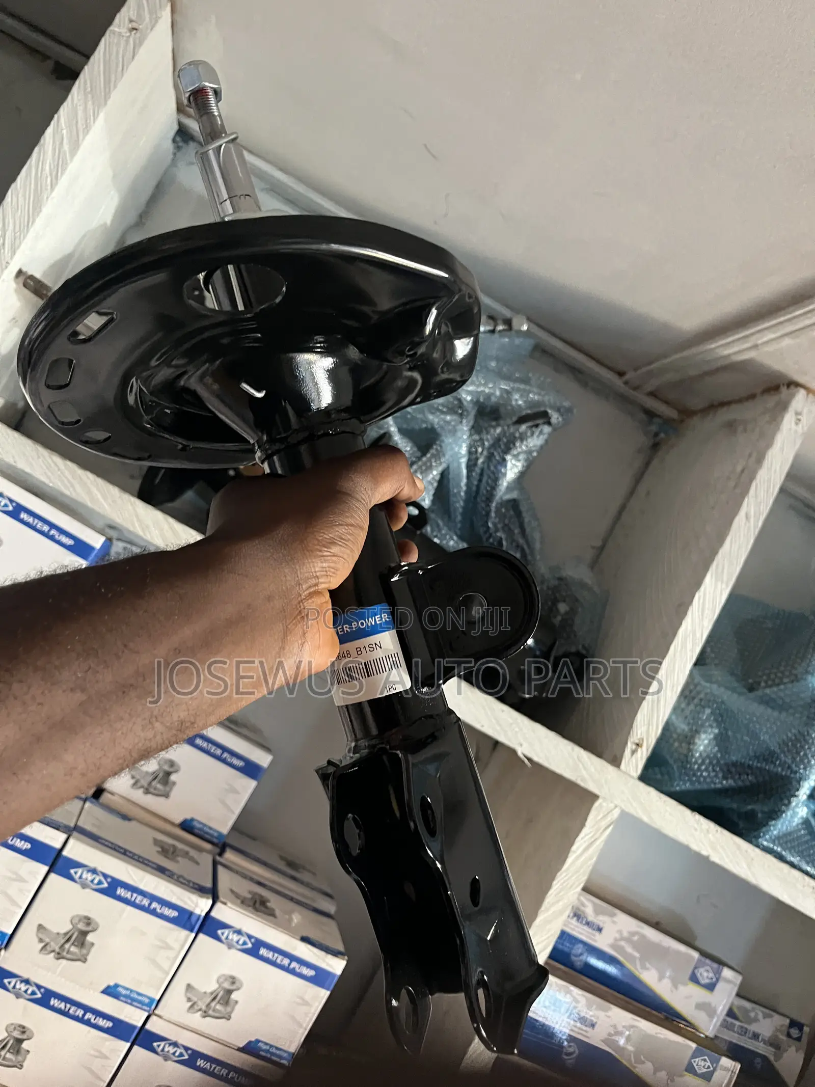 Toyota Voxy Front Shock Absorbers – Quality Suspension Parts
