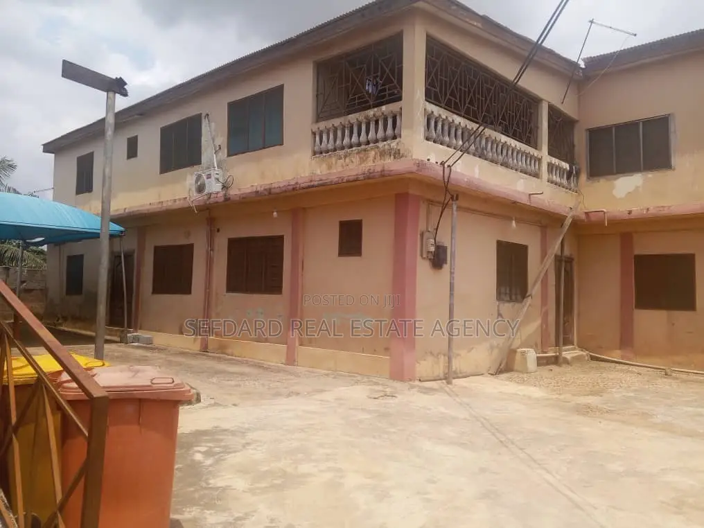 Old Building on 2 Plots of Land for Sale