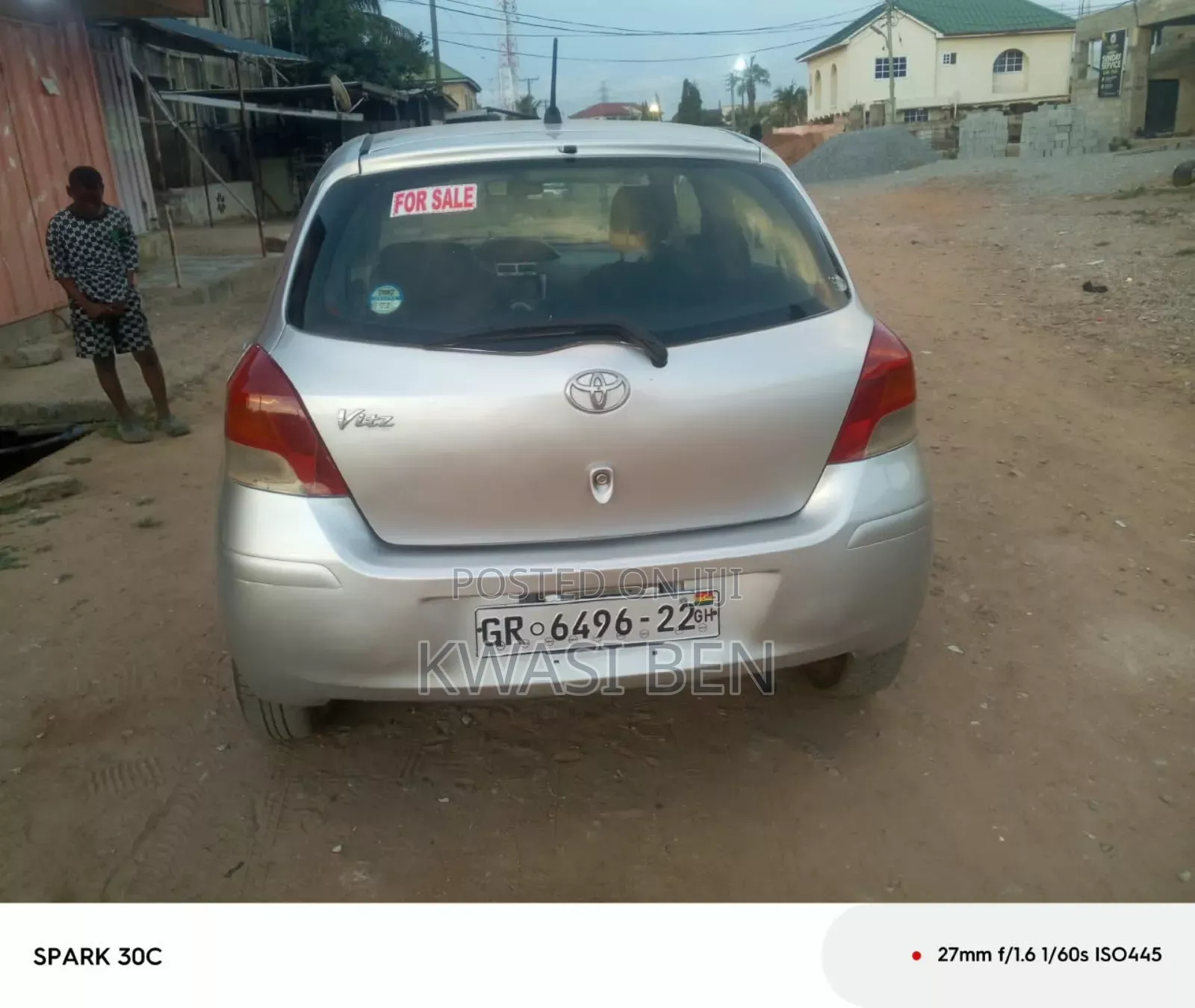 Toyota Vitz 2010 Gray