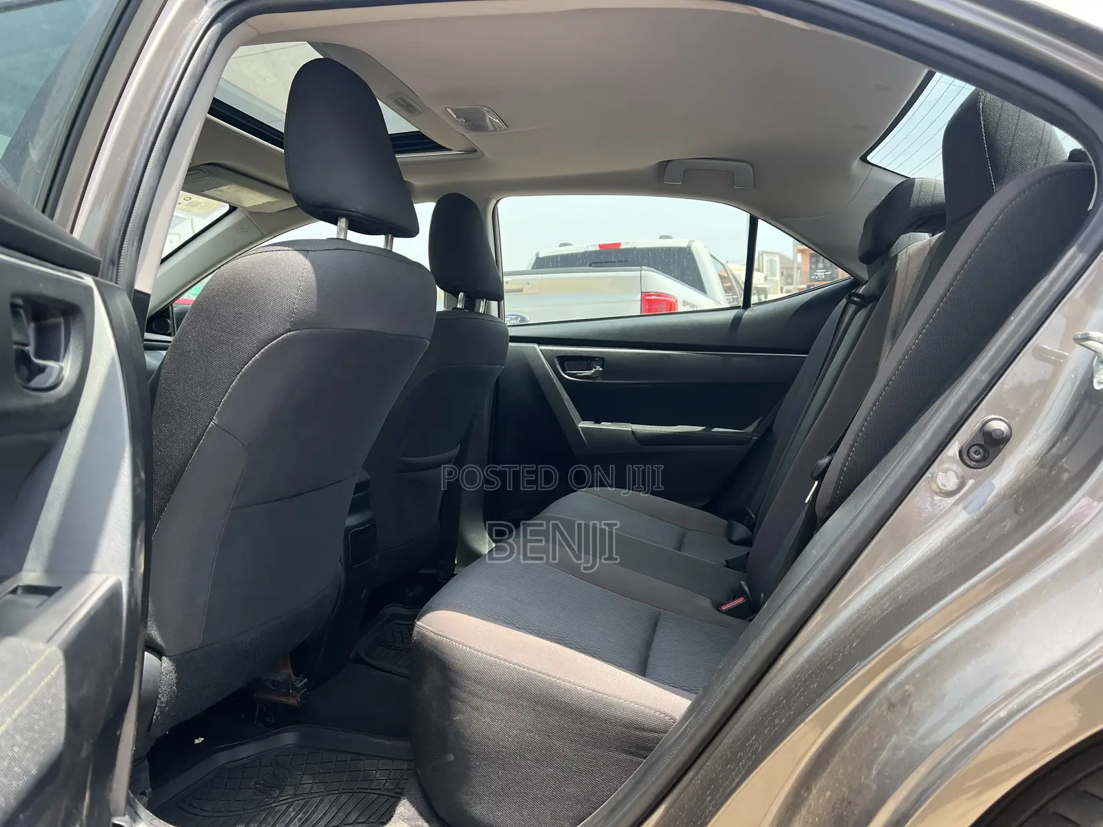 Toyota Corolla 2019 Gray