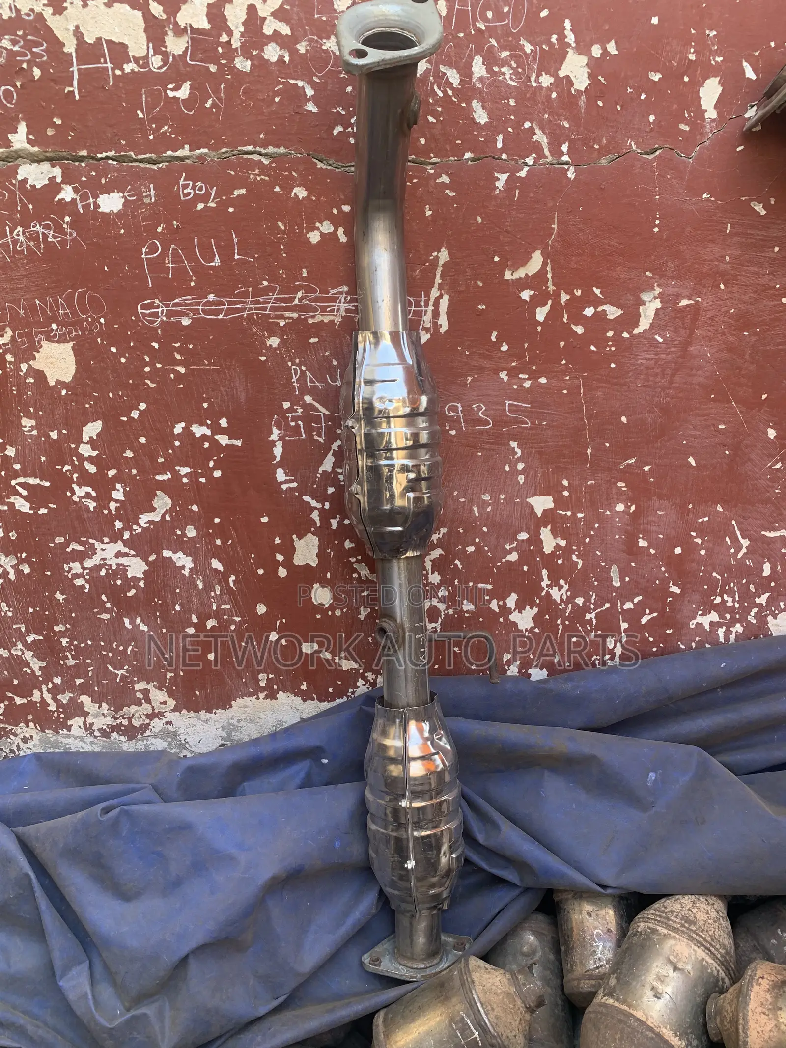 Prado Catalytic Converter
