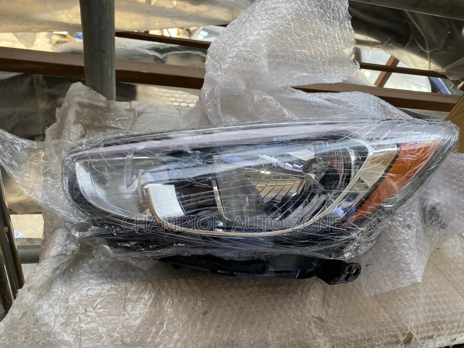Hyundai Accent 2015-2016-2017 Headlight