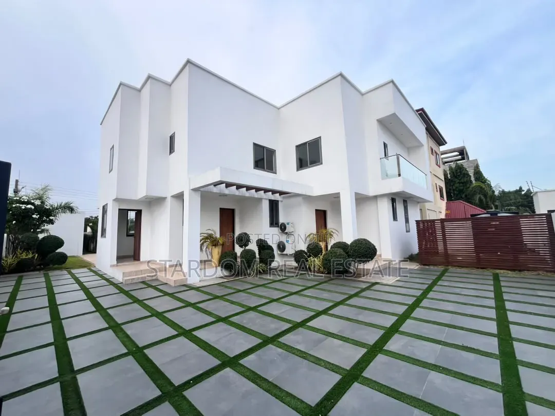 4bdrm Duplex in East Legon, American House for rent