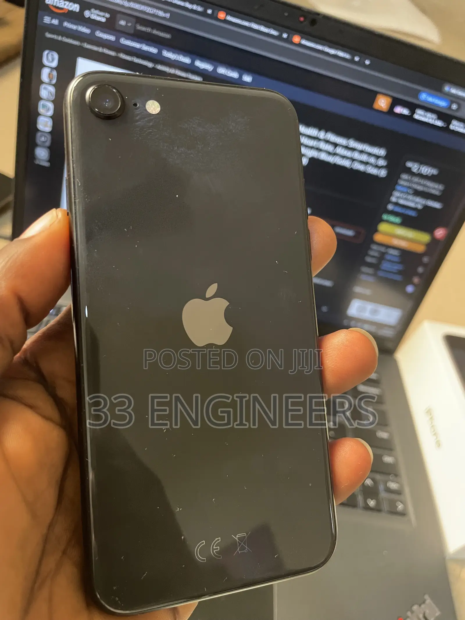 Apple iPhone SE (2020) 128 GB Black