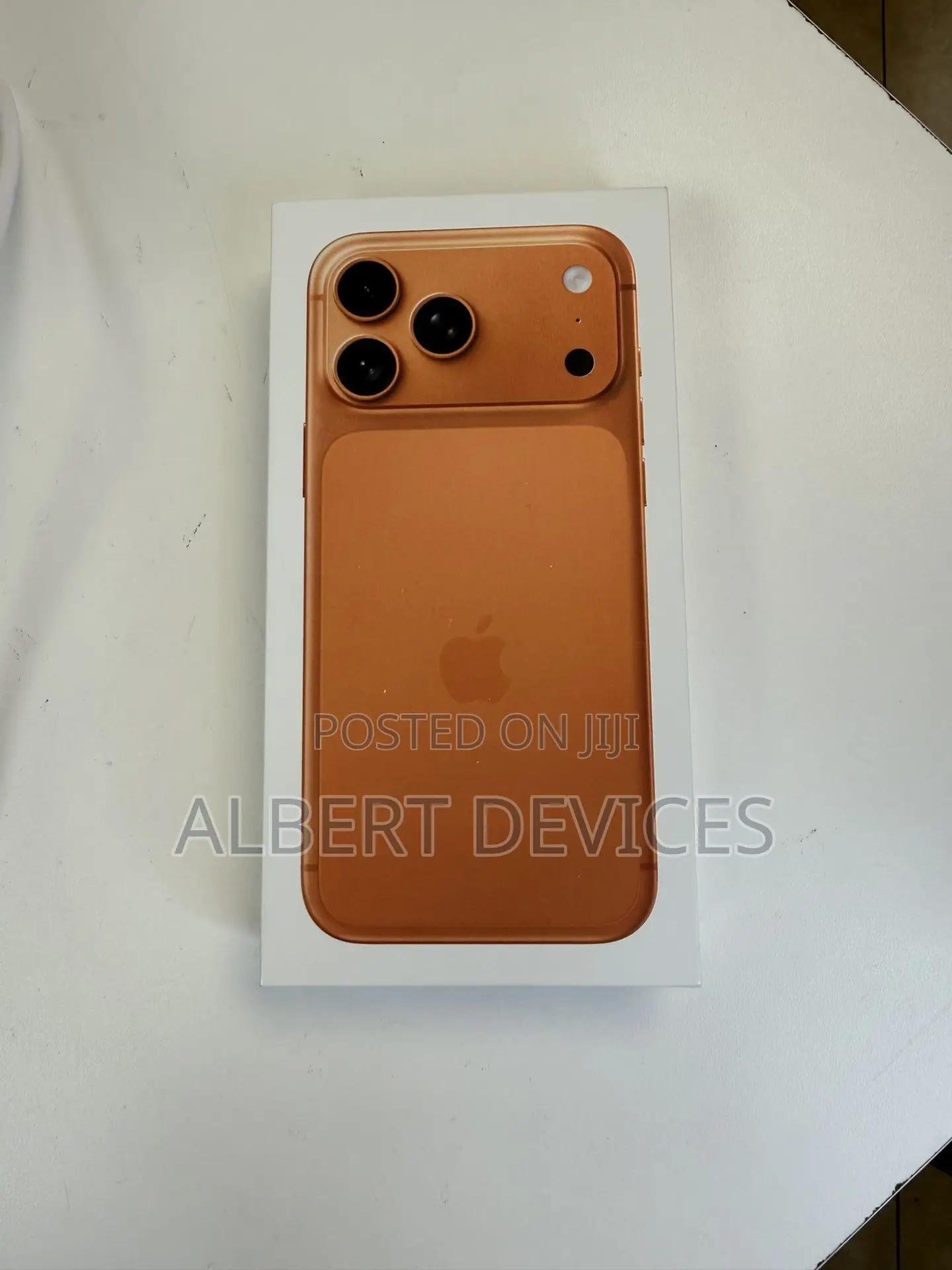 New Apple iPhone 17 Pro Max 1 TB Orange