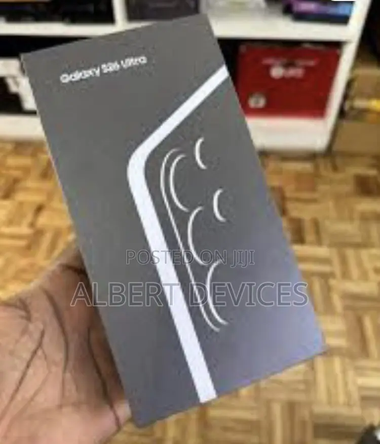New Samsung Galaxy S26 Ultra 5G 1 TB Black