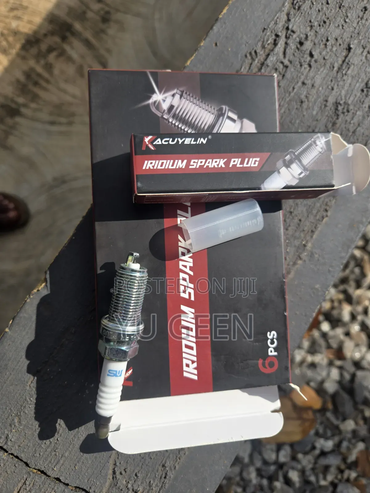 Brand New Spark Plugs Set for Toyota Camry, RAV4, Highlander