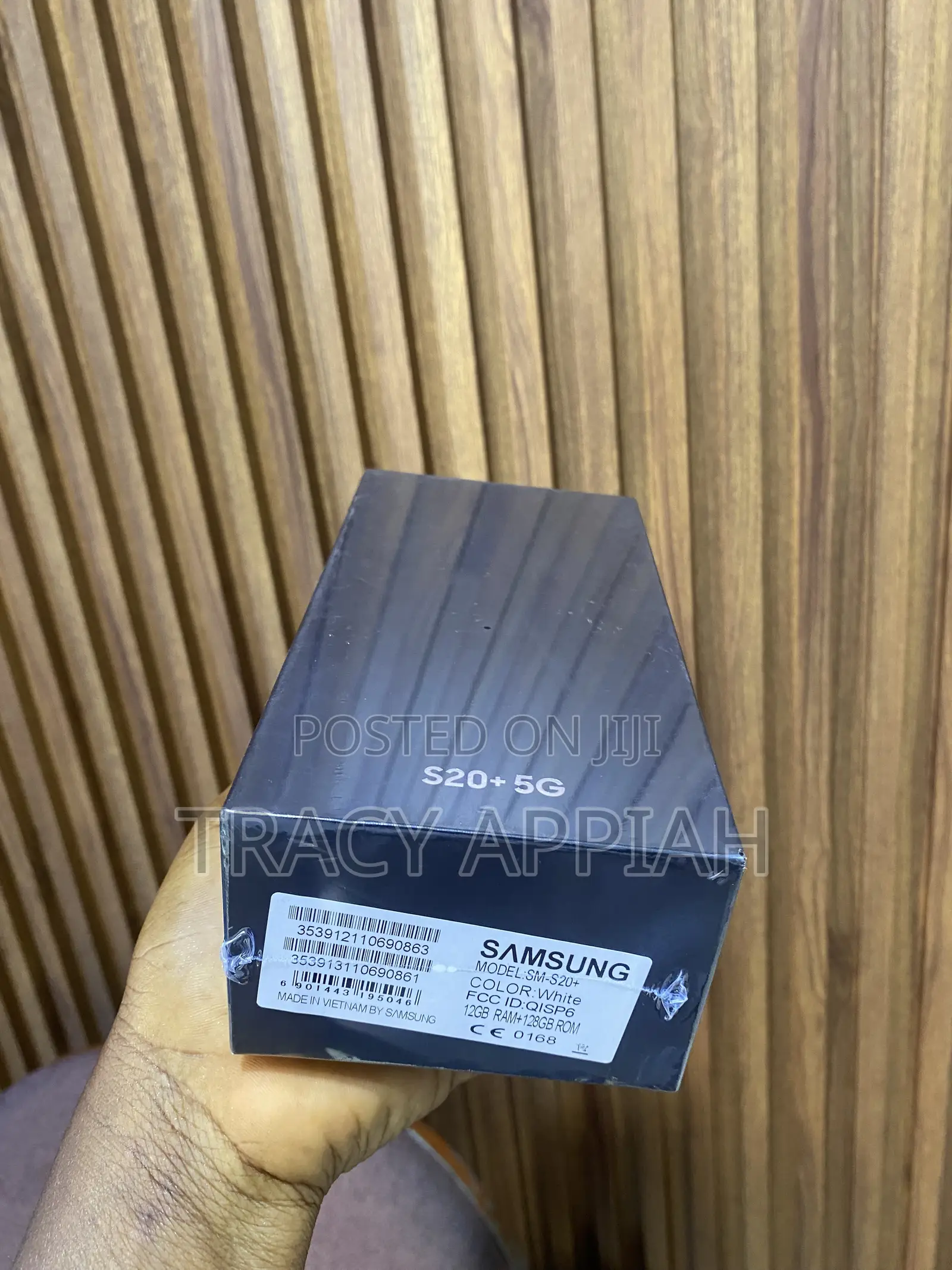 New Samsung Galaxy S20+ 5G 128 GB Black