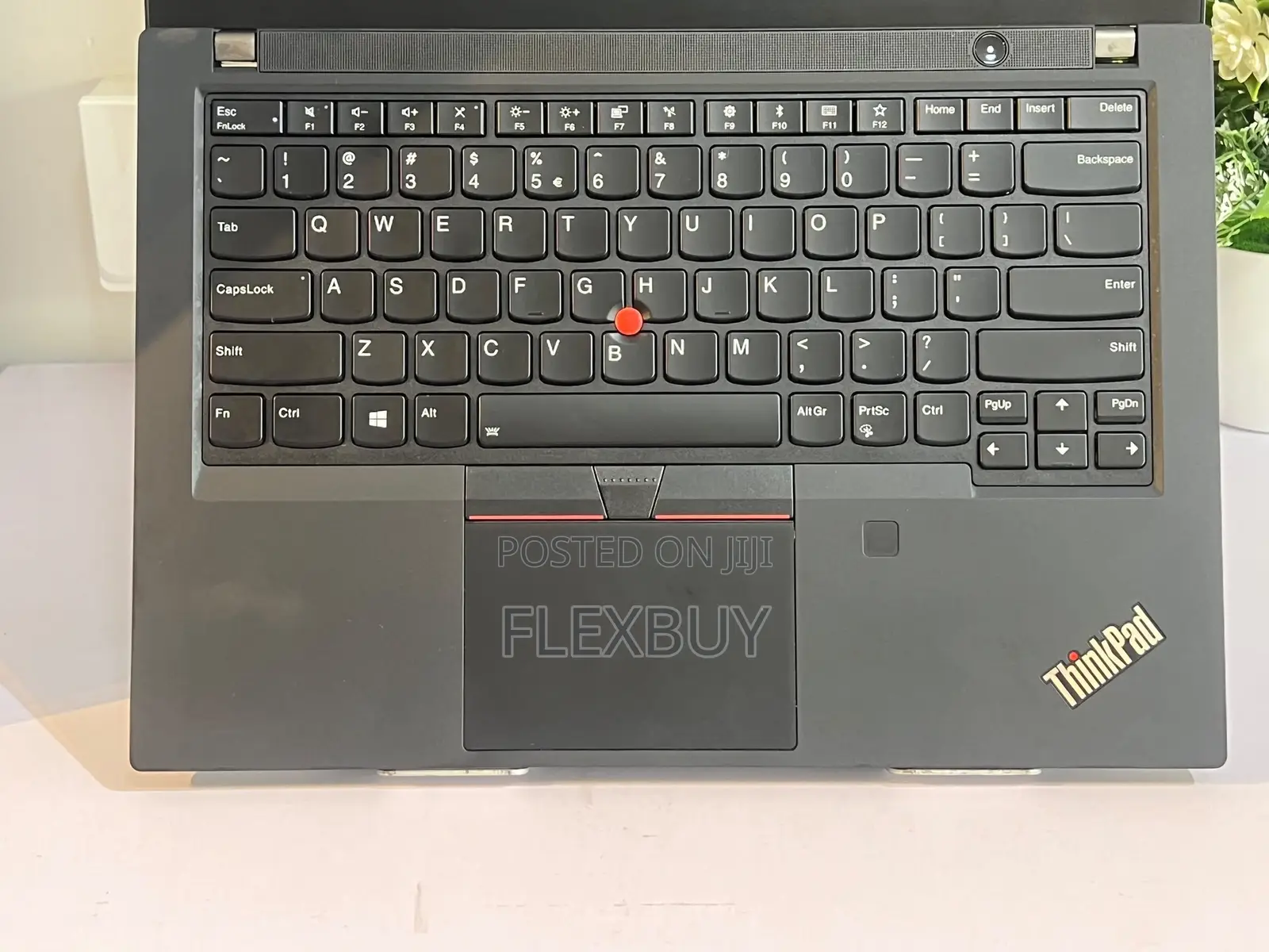 New Laptop Lenovo ThinkPad T490s 16GB Intel Core i5 SSD 256GB