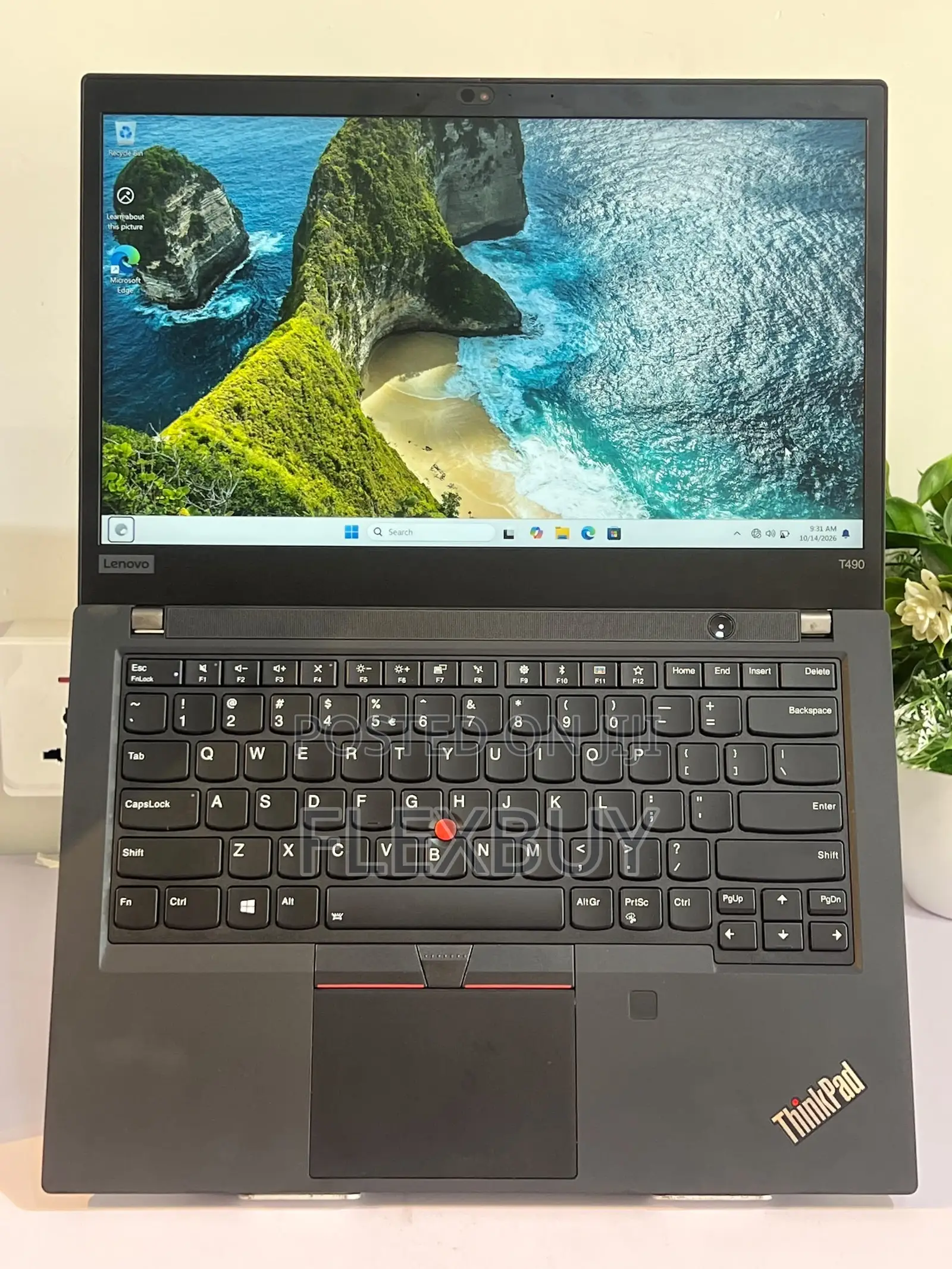 New Laptop Lenovo ThinkPad T490s 16GB Intel Core i5 SSD 256GB