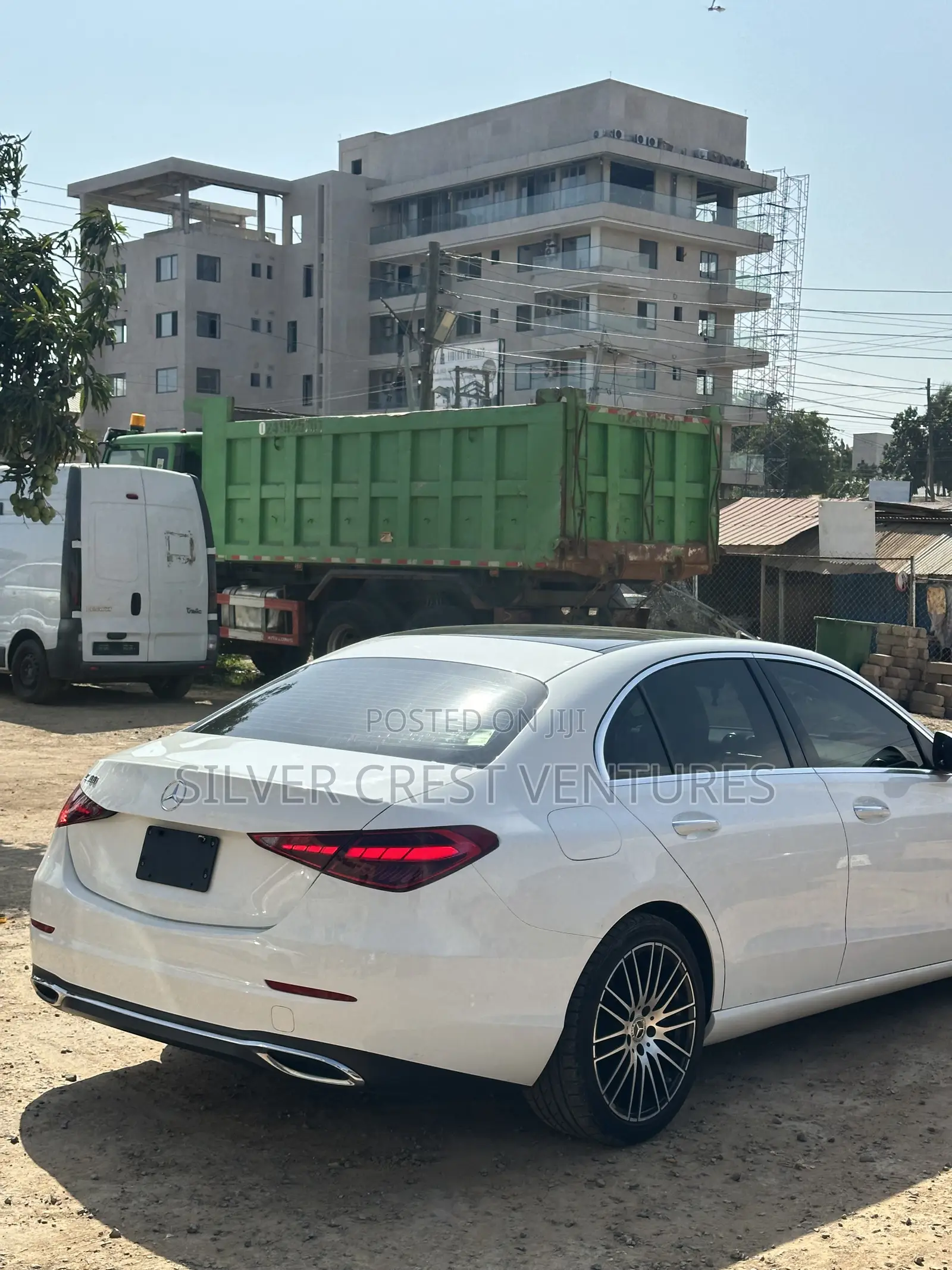 Mercedes-Benz C300 2023 White