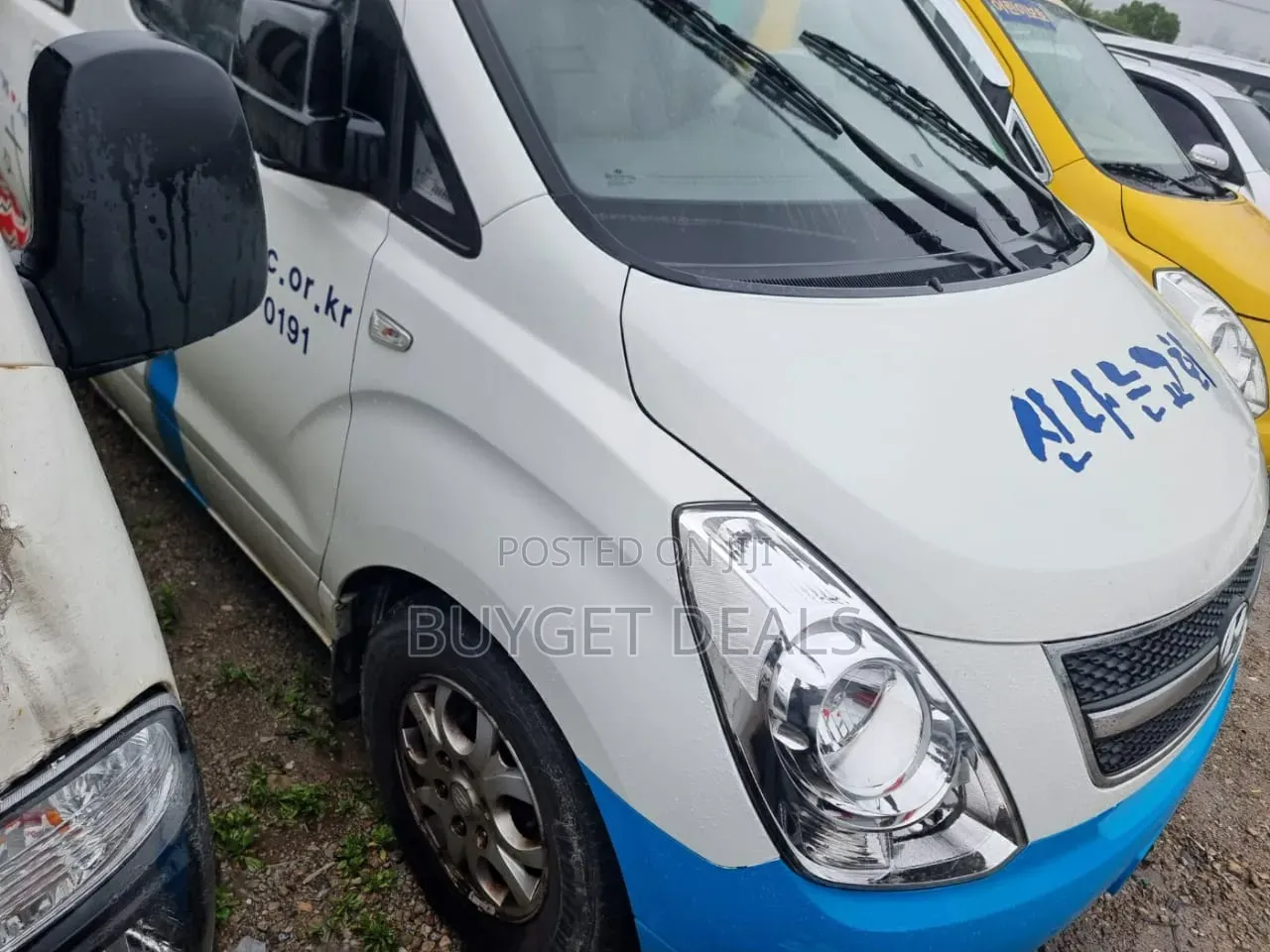 Hyundai Starex 2013 White