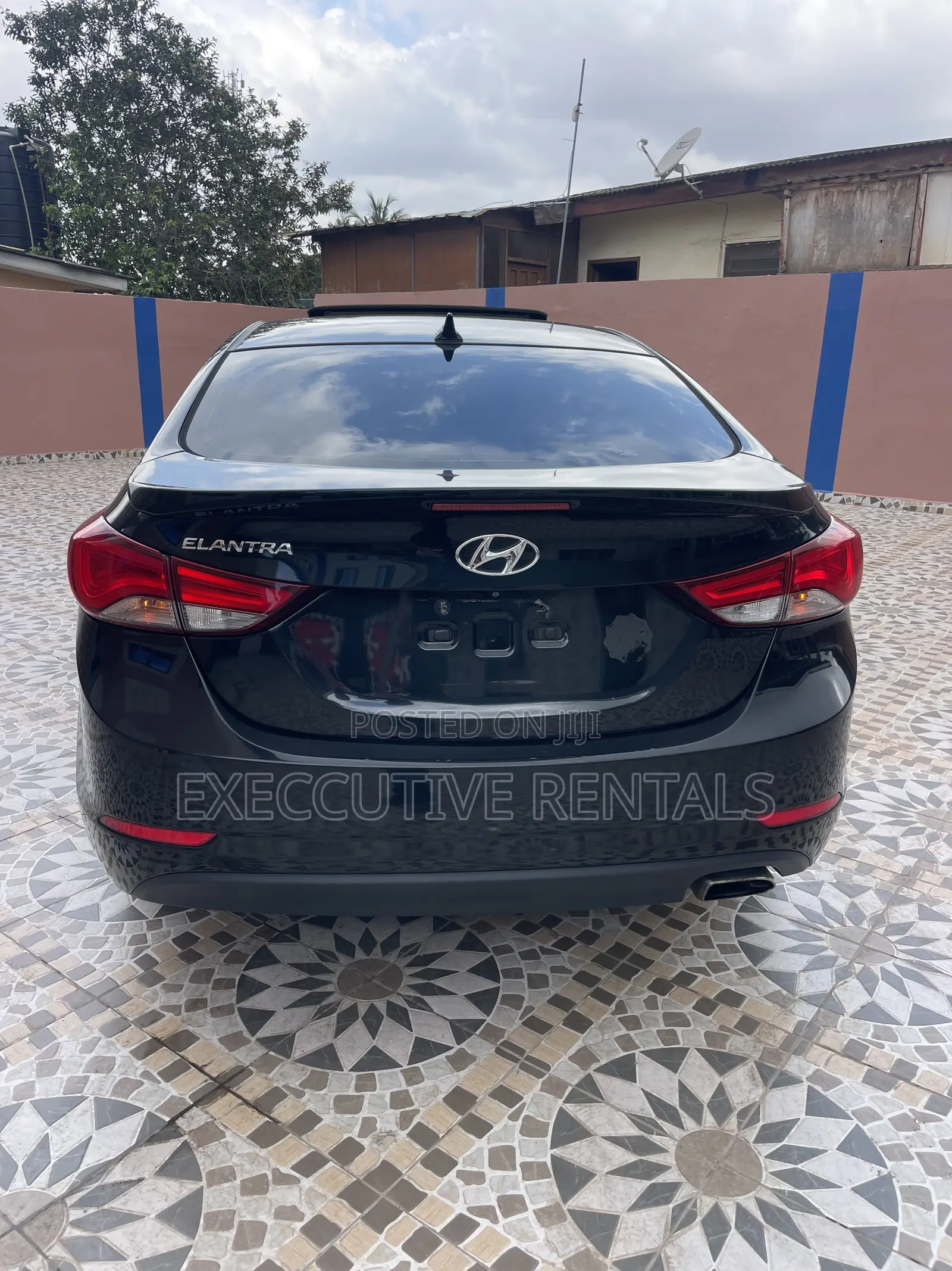 Hyundai Elantra 2015 Black