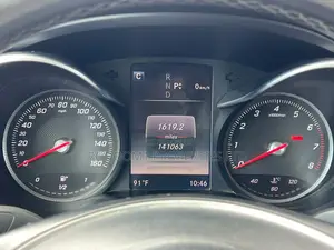 Mercedes-Benz C300 2015 Brown