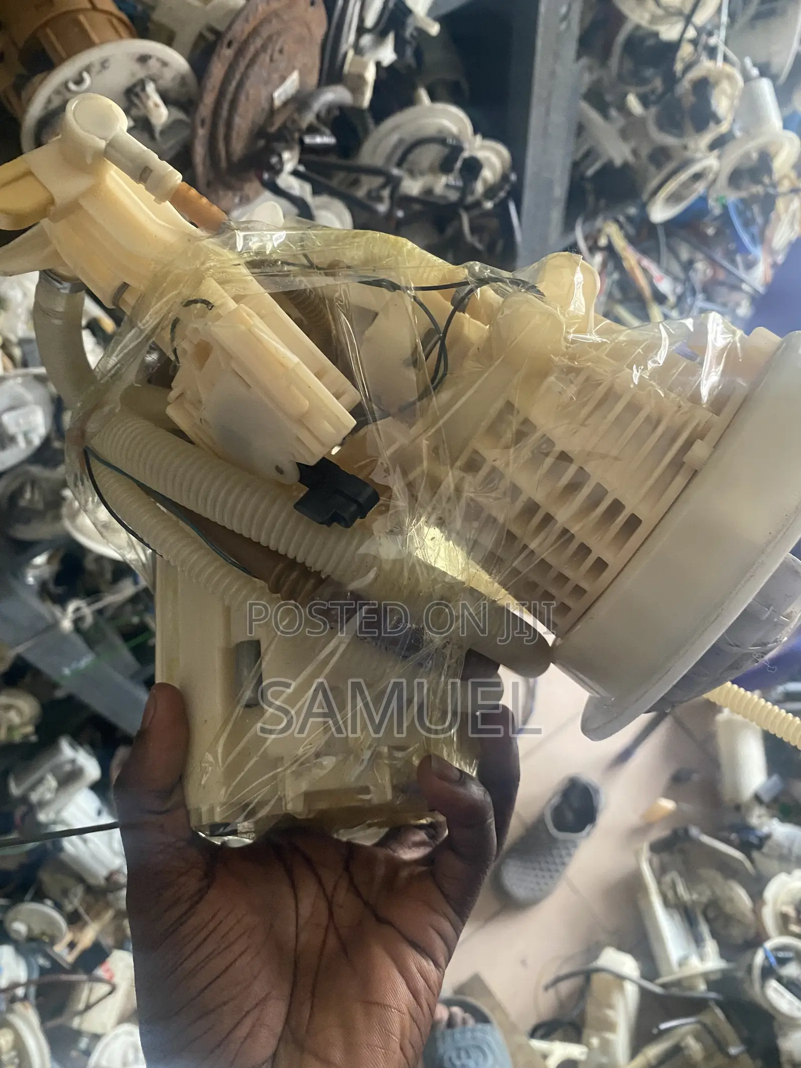 Chrysler 300 Fuel Pump and Filter