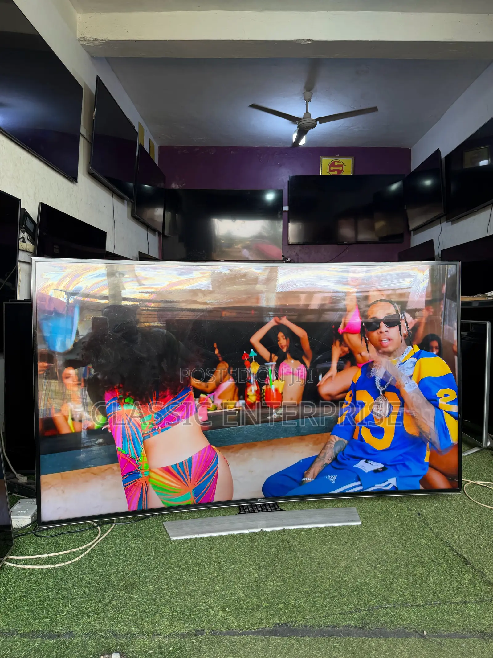 Samsung Smart 65 Inches Curve Uhd 4k Digital Satellite TV