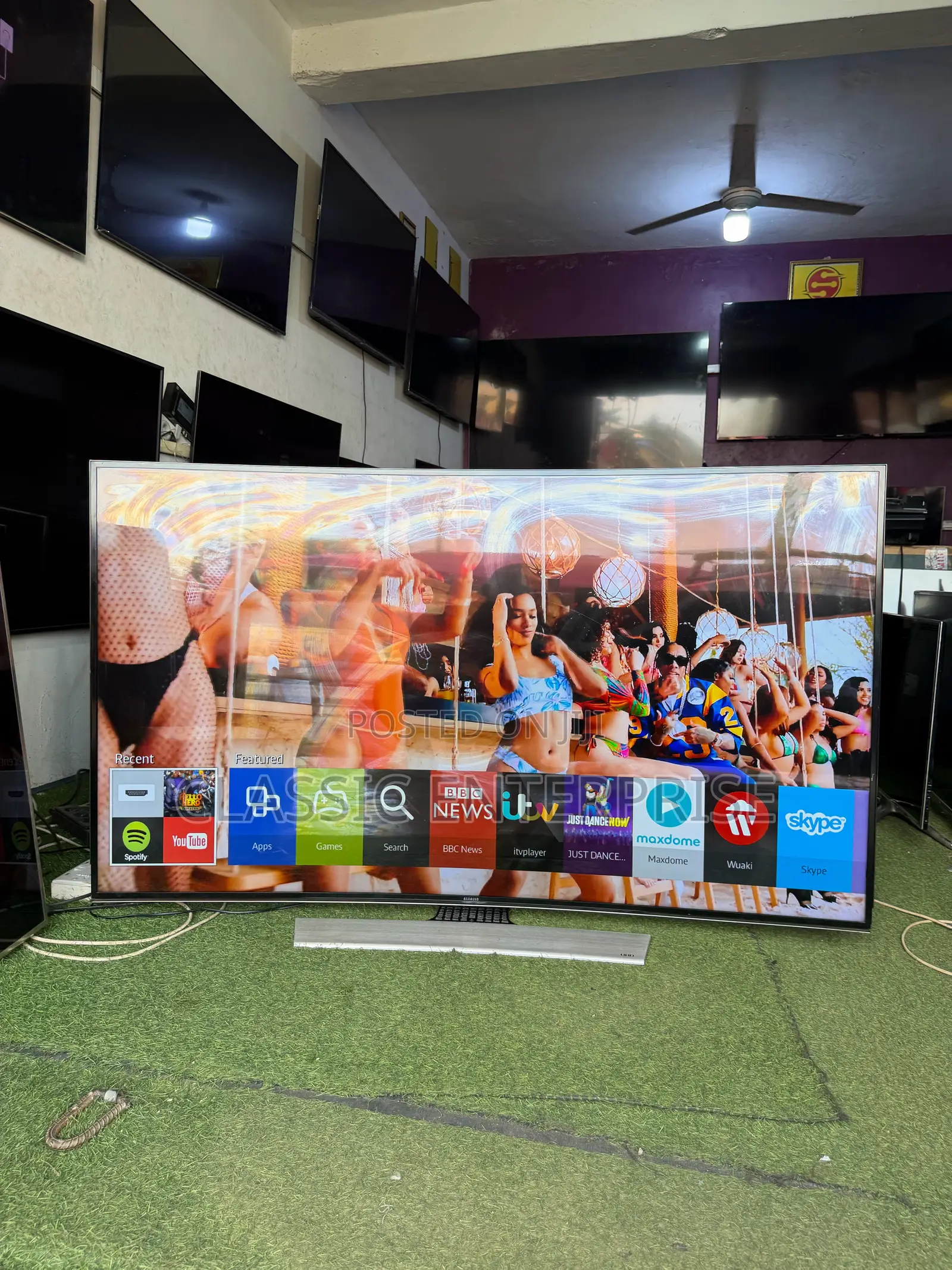 Samsung Smart 65 Inches Curve Uhd 4k Digital Satellite TV