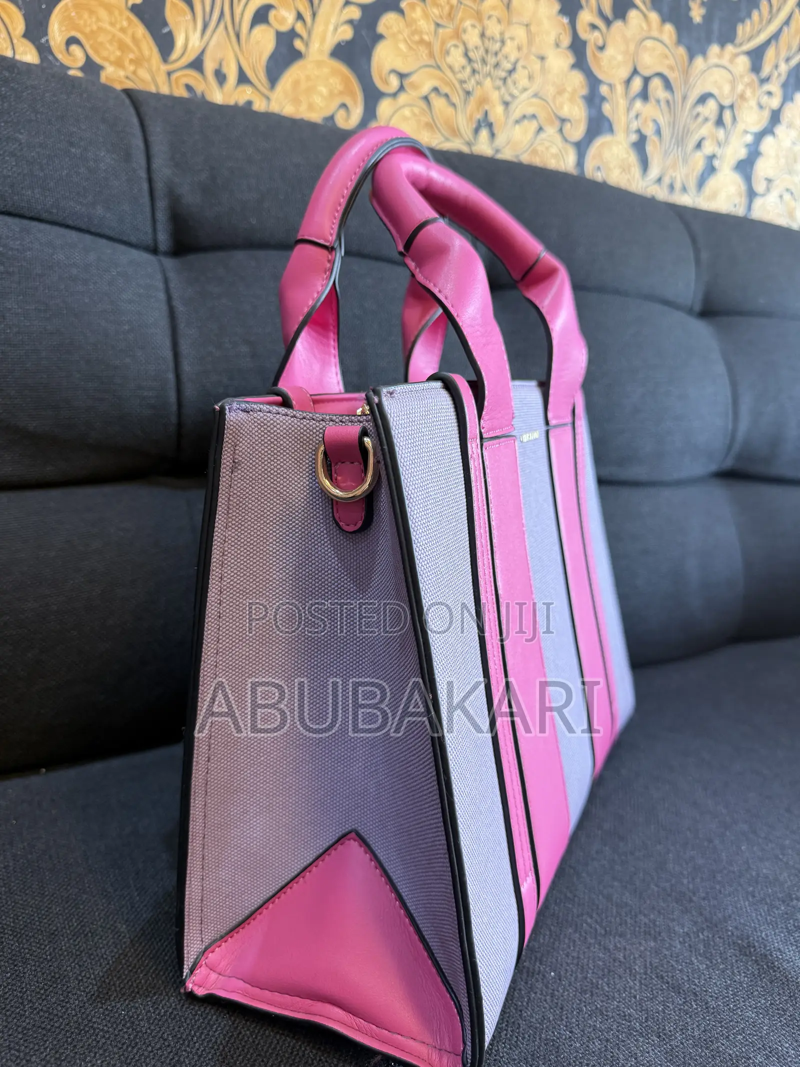 Women’s Hand Bag