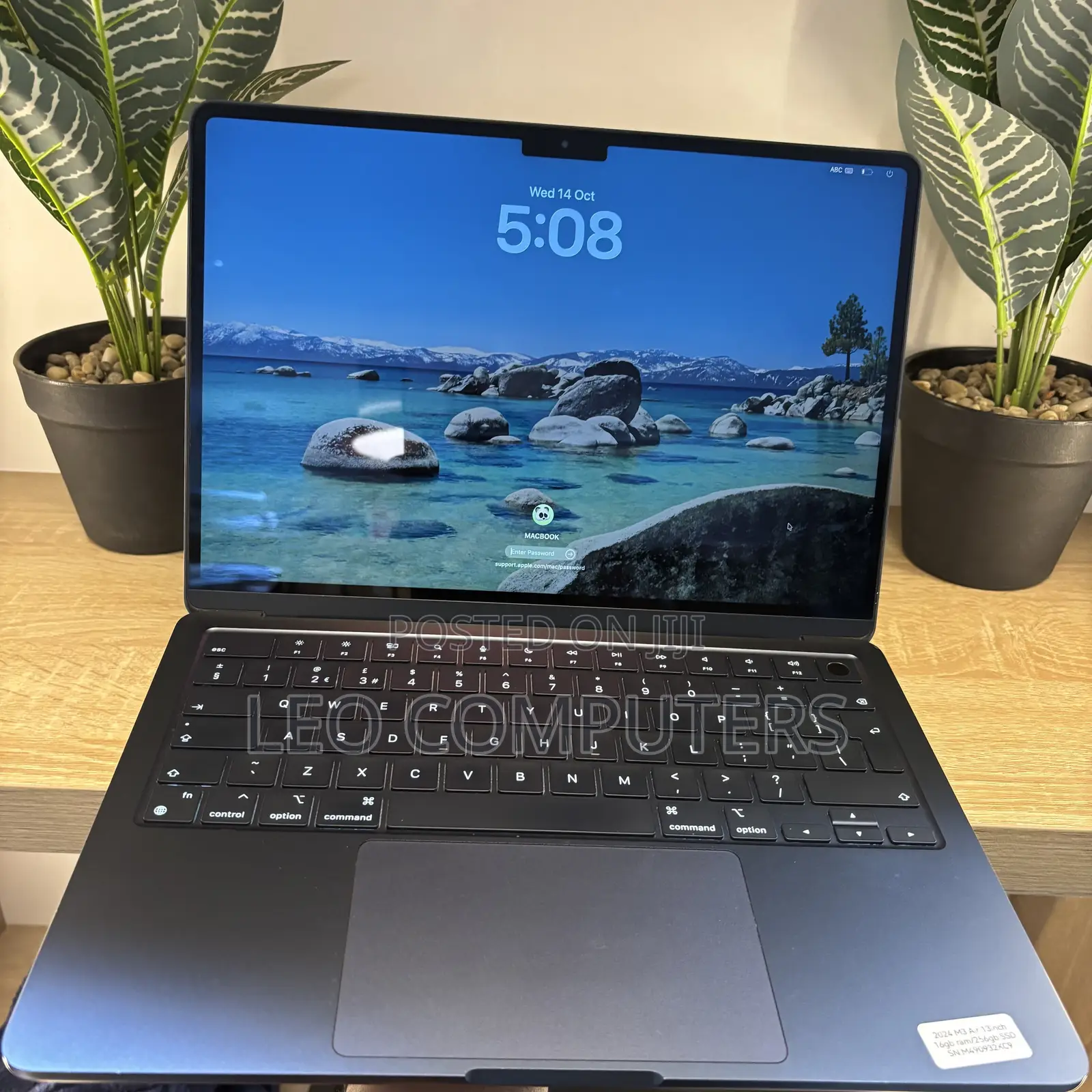 Laptop Apple MacBook Air 2024 M3 16GB Apple M3 SSD 256GB