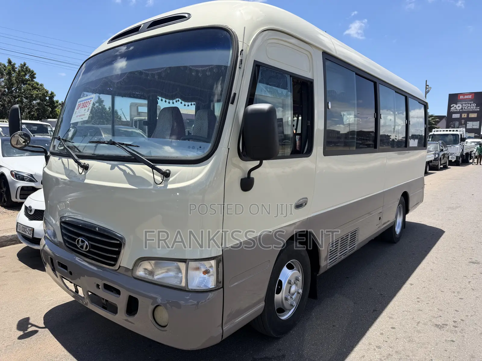 Hyundai County 2015 Beige